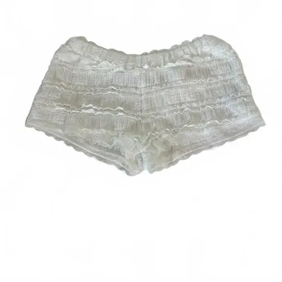 NWOT Edikted Lucy Ruffled Lace Shorts Sz XS - Picture 2 of 10
